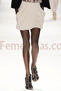 Falda mini con pliegues Carlos Miele